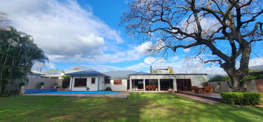 4 Bedroom Property for Sale in Swellendam Western Cape